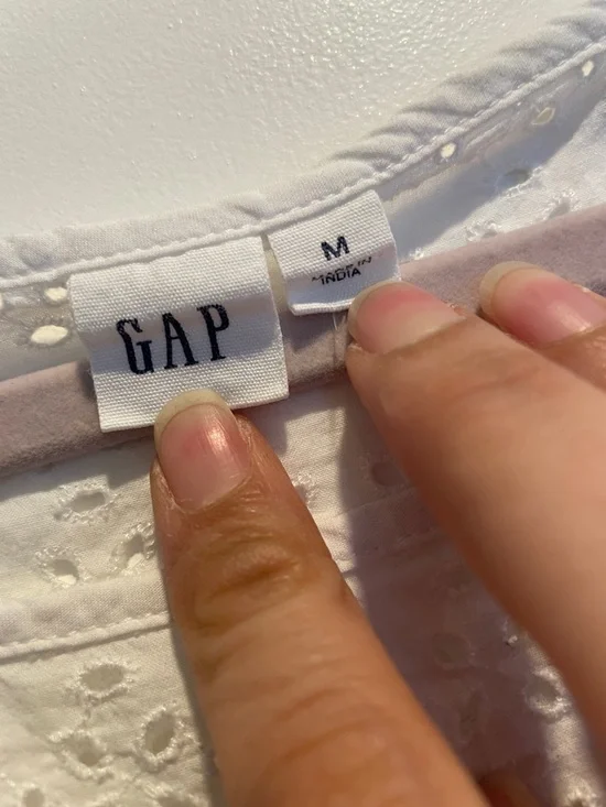 GAP White peasant Eyelet Square-Neck Top - Picture 3 of 5